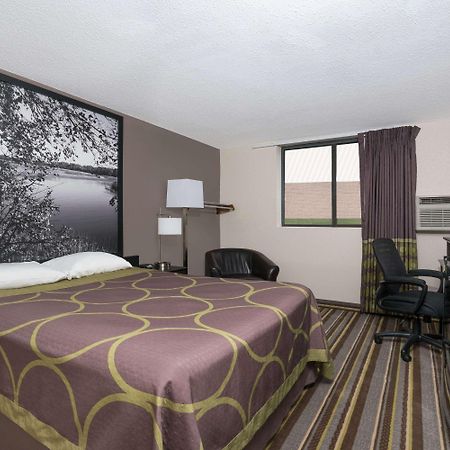Super 8 By Wyndham Willmar Hotel Buitenkant foto